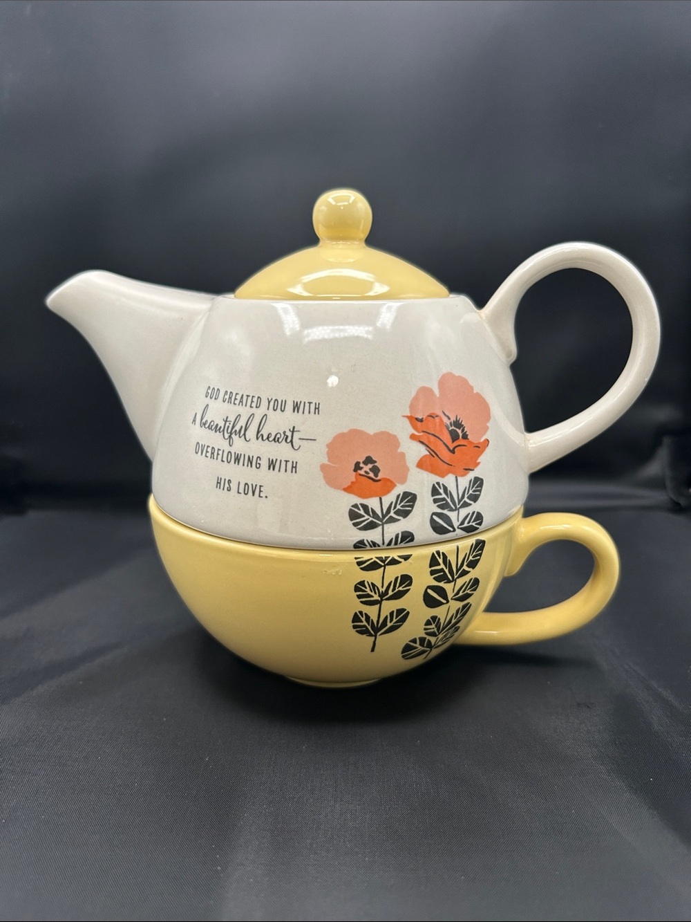 EUC DaySpring Tea for One Set Teapot & Cup Philemon 1:7 Yellow Floral